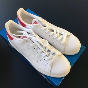 le adidas mens dimensioni 7 dimensioni 859 in donne poshmark stan smith le adidas mens dimensioni 7 dimensioni 859 in donne poshmark stan smith